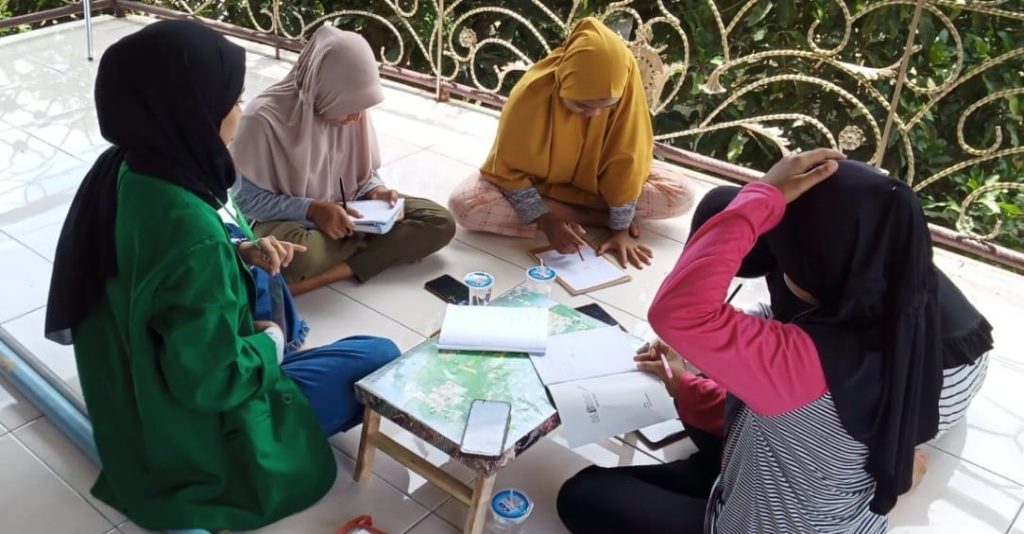 program kkn menarik